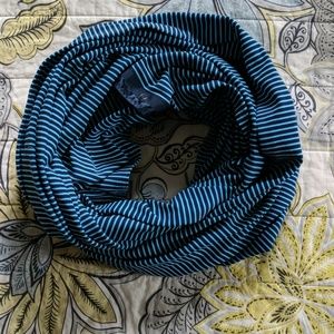 Lululemon Vinyasa scarf